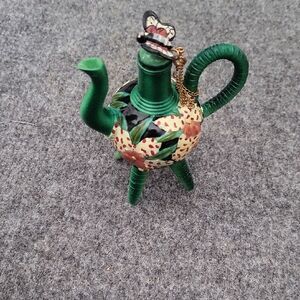 Nini Mini Floral Green Teapot with Butterfly Accent